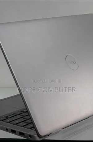 New Laptop Dell Latitude 7450 32GB Intel Core Ultra 7 SSD 512GB