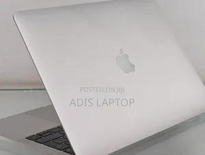 New Laptop Apple MacBook Pro 2017 8GB Intel Core I5 SSD 256GB