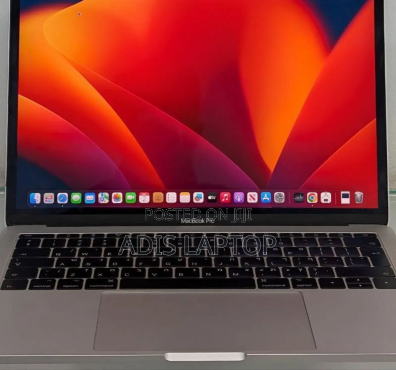 New Laptop Apple MacBook Pro 2017 8GB Intel Core I5 SSD 256GB