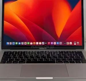 Photo - New Laptop Apple MacBook Pro 2017 8GB Intel Core I5 SSD 256GB