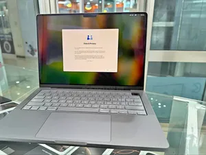 New Apple MacBook Pro 2023 M3 Max 14-Inch 8GB Apple M3 SSD 512GB