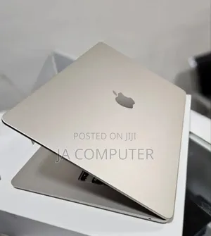 New Laptop Apple MacBook Air 2023 M2 8GB Apple M2 SSD 256GB