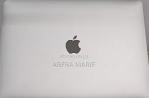 New Laptop Apple MacBook Pro 2017 8GB Intel Core I5 SSD 256GB