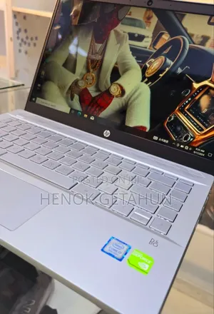 New Laptop HP Pavilion 15 8GB Intel Core I7 HDD+SSD 500GB