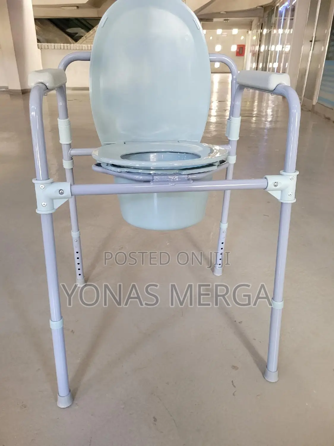 Drop Arm Bedside፭圭commode Toilet Chair乘√Potty Chair፩¢Chair