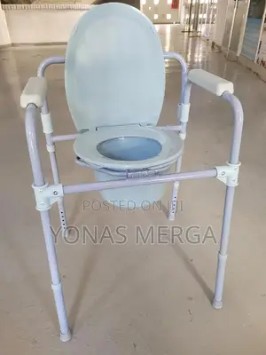 Photo - Potty Folding Chair፵πtoilet Bath Chair蔻፻bathroom Saftyቶይሌትቼር