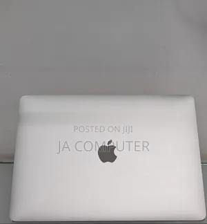 New Laptop Apple MacBook Pro 2017 8GB Intel Core I5 SSD 256GB