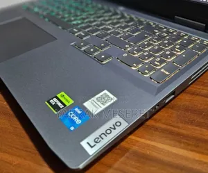 New Laptop Lenovo LOQ 15IRH8 16GB Intel Core I7 SSD 512GB