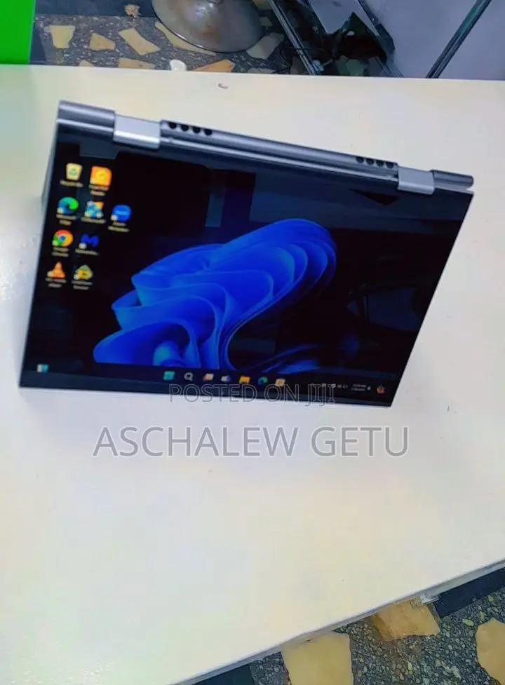 New Laptop Dell Inspiron 15 8GB Intel Core I5 SSD 256GB