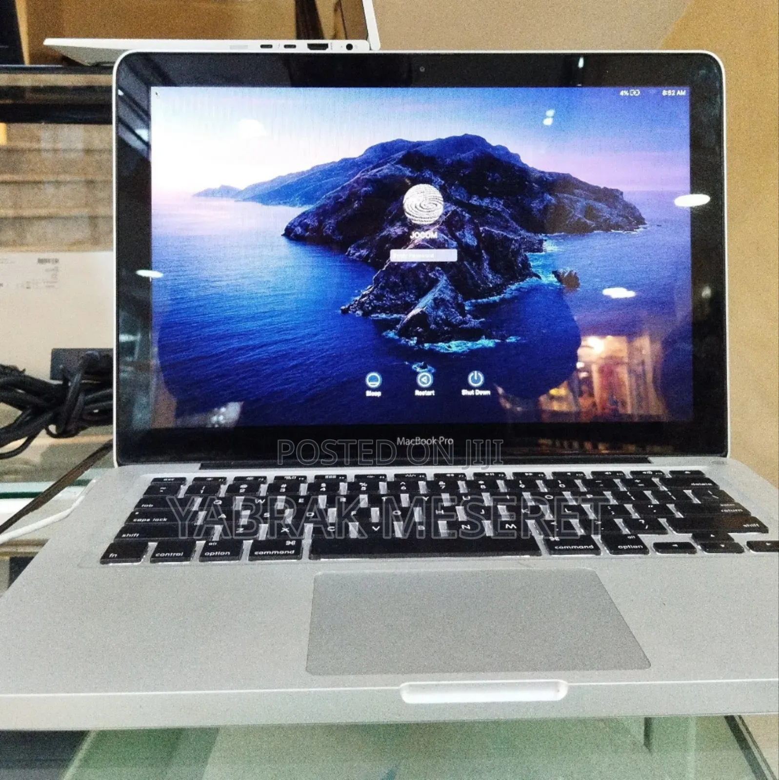 New Laptop Apple MacBook Pro 2012 4GB Intel Core I5 HDD 500GB