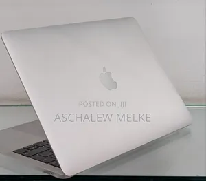 Photo - New Laptop Apple MacBook Pro 2017 16GB Intel Core I5 SSD 256GB