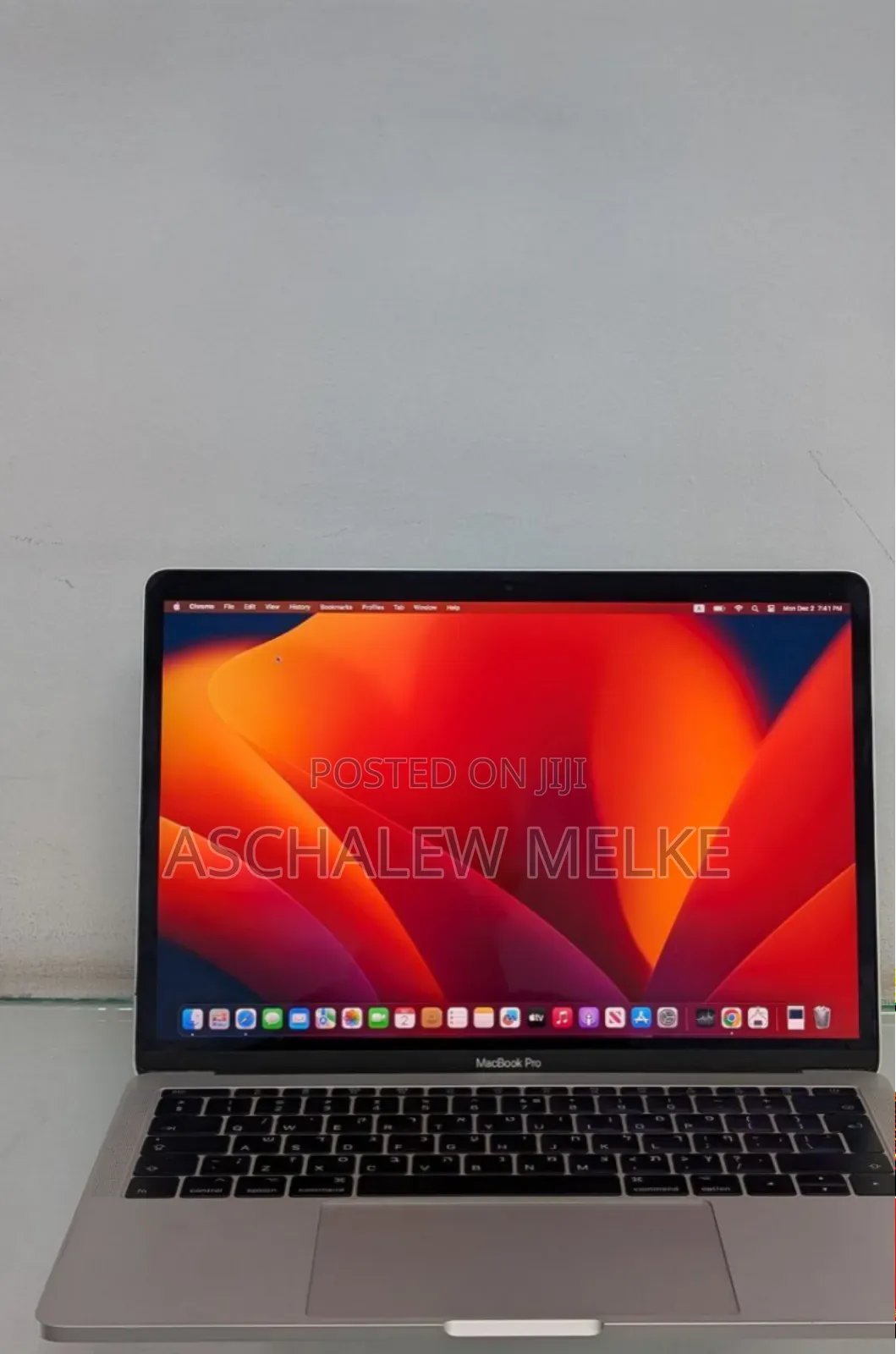 New Laptop Apple MacBook Pro 2017 16GB Intel Core I5 SSD 256GB