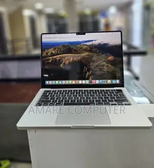 Photo - New Laptop Apple MacBook Pro 8GB Apple M3 SSD 512GB