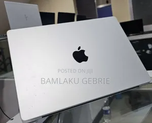 Photo - New Laptop Apple MacBook Pro 8GB Apple M3 SSD 512GB