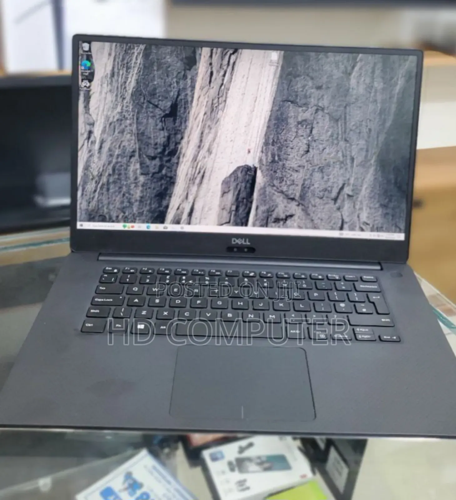 New Laptop Dell Inspiron 14 5540 32GB Intel Core I7 SSD 512GB