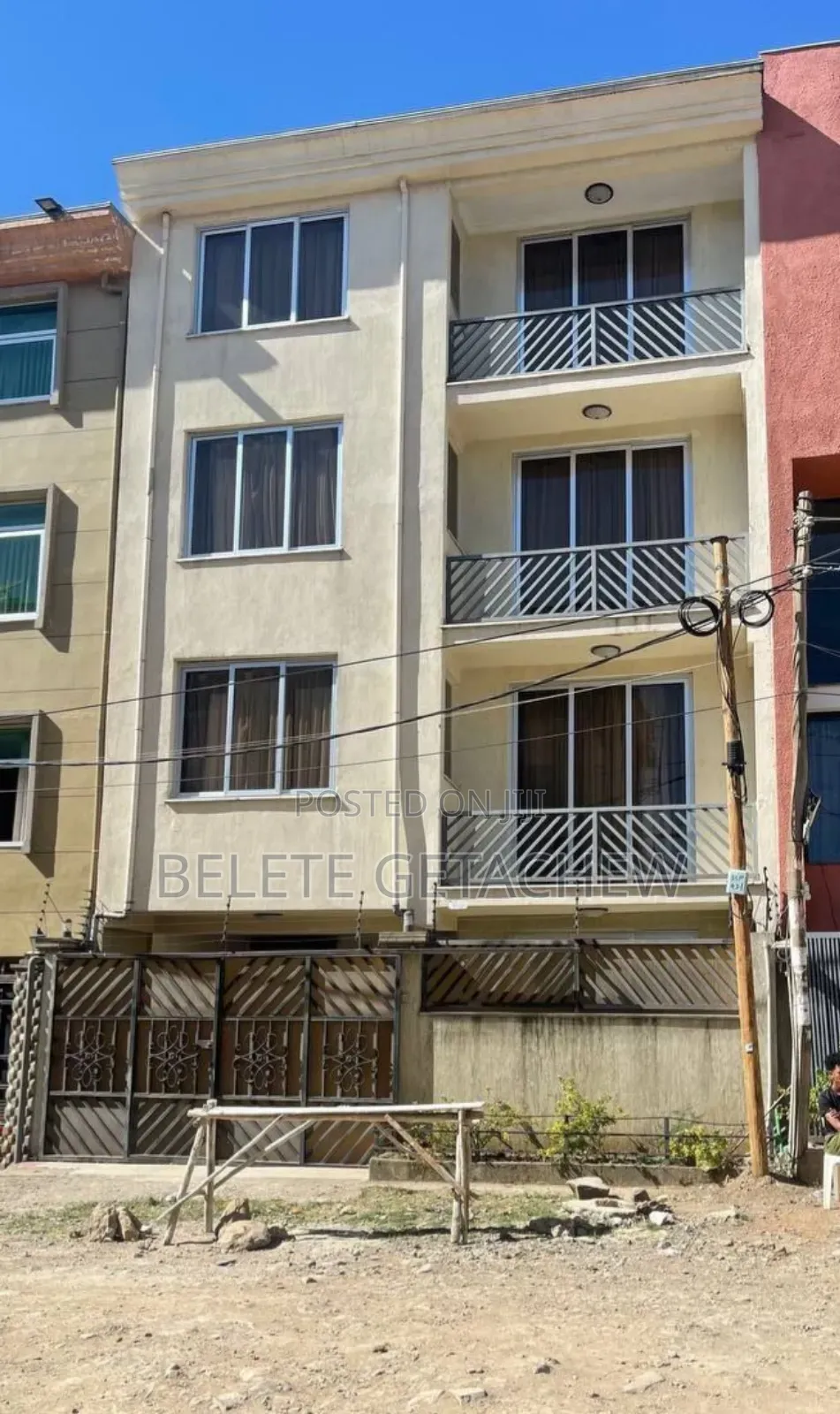 6bdrm House in Semit 72, G+3 Luxury, Bole for sale