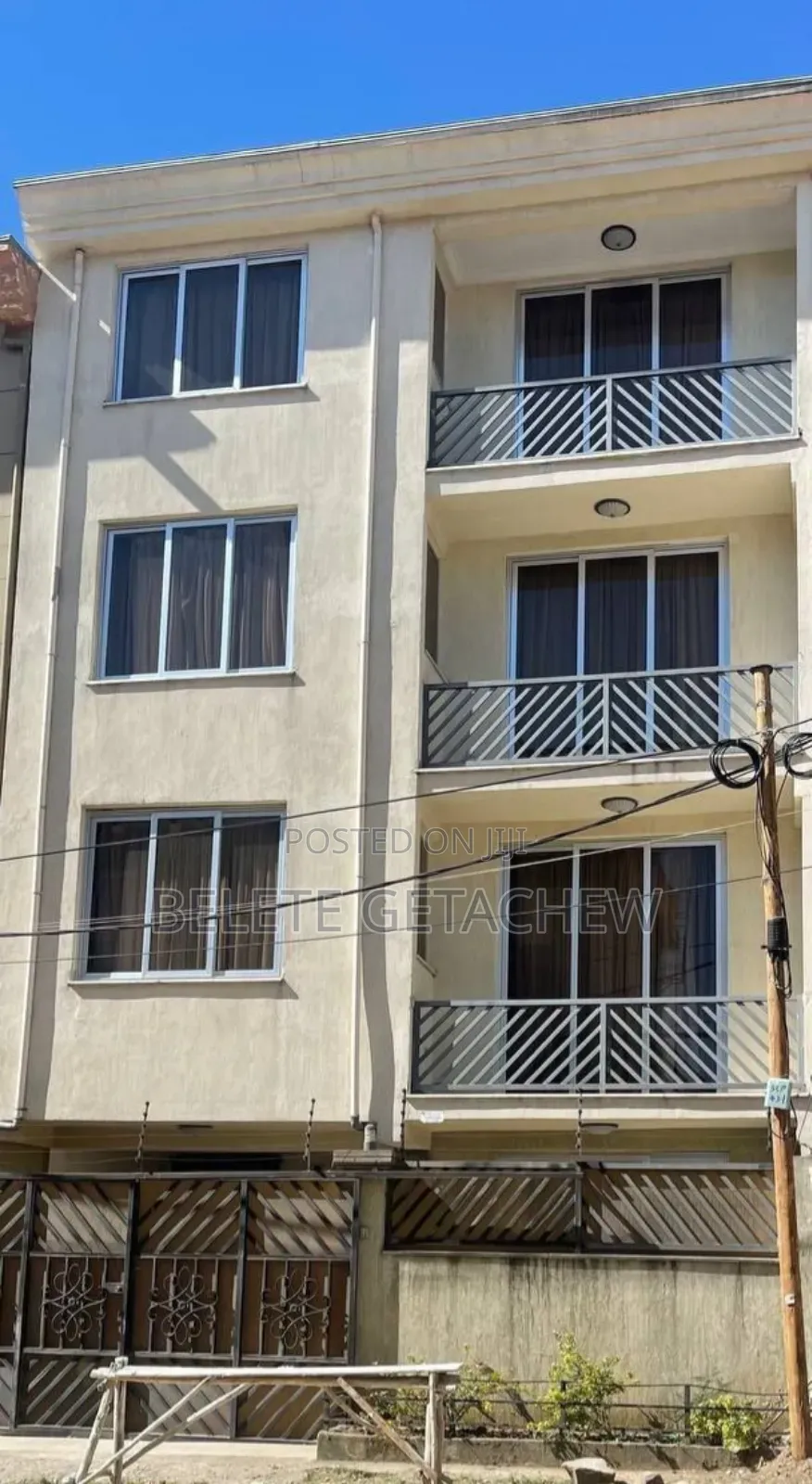 6bdrm House in Semit 72, G+3 Luxury, Bole for sale