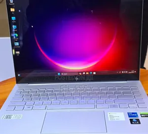 Photo - New Laptop HP Envy X2 16GB Intel Core I5 SSD 512GB