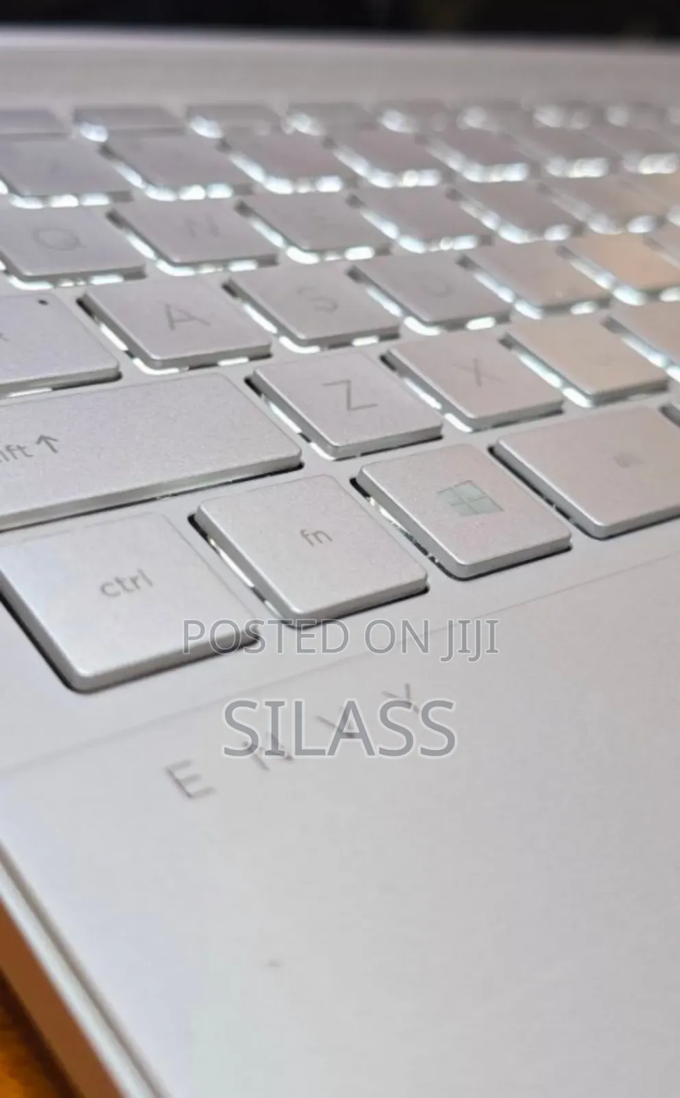 New Laptop HP Envy X2 16GB Intel Core I5 SSD 512GB