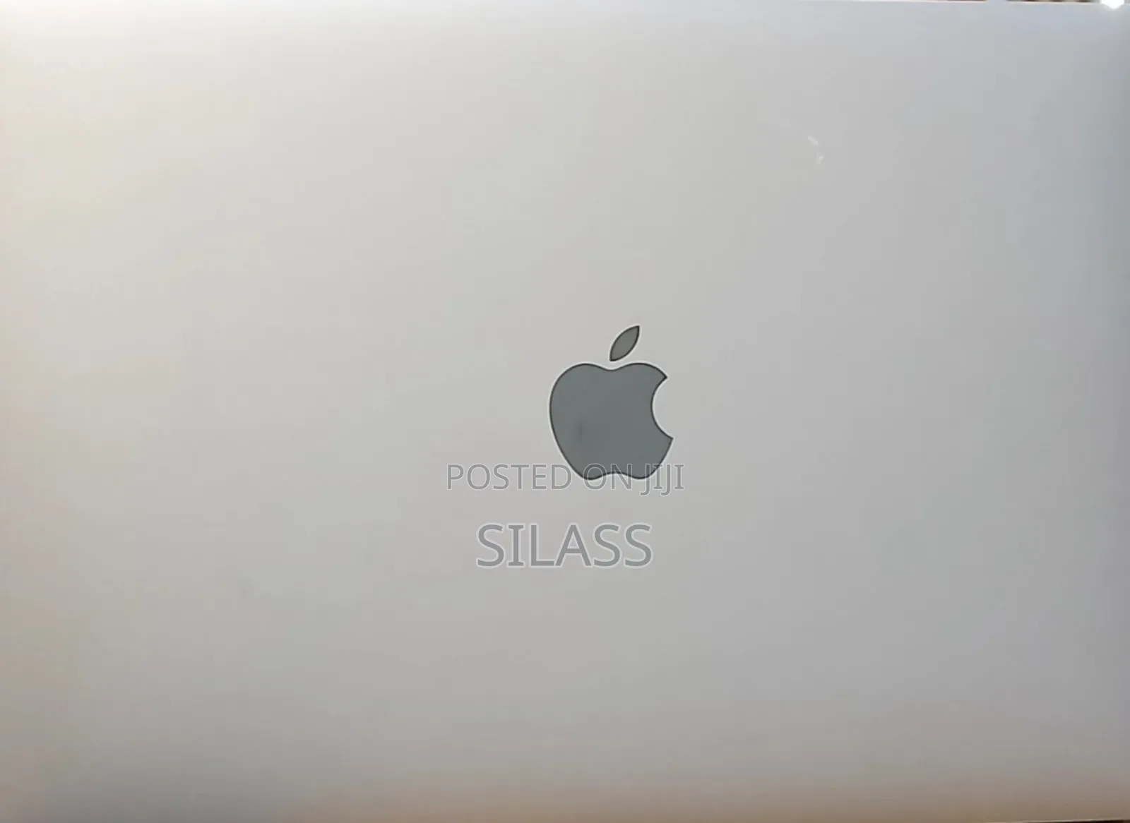 New Laptop Apple MacBook Pro 2023 M2 8GB Apple M2 SSD 256GB