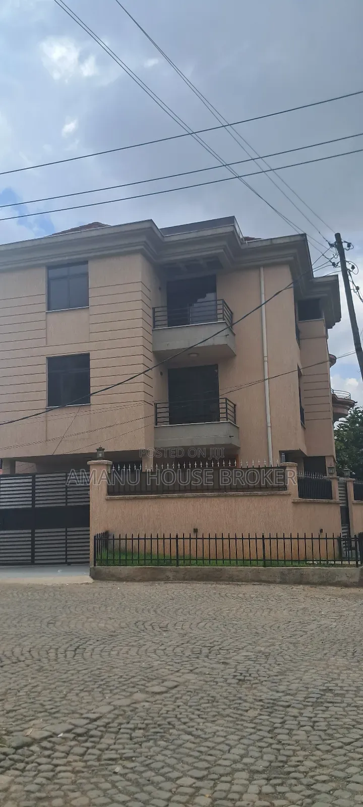 6bdrm House in Addis Abeba, Yeka for rent