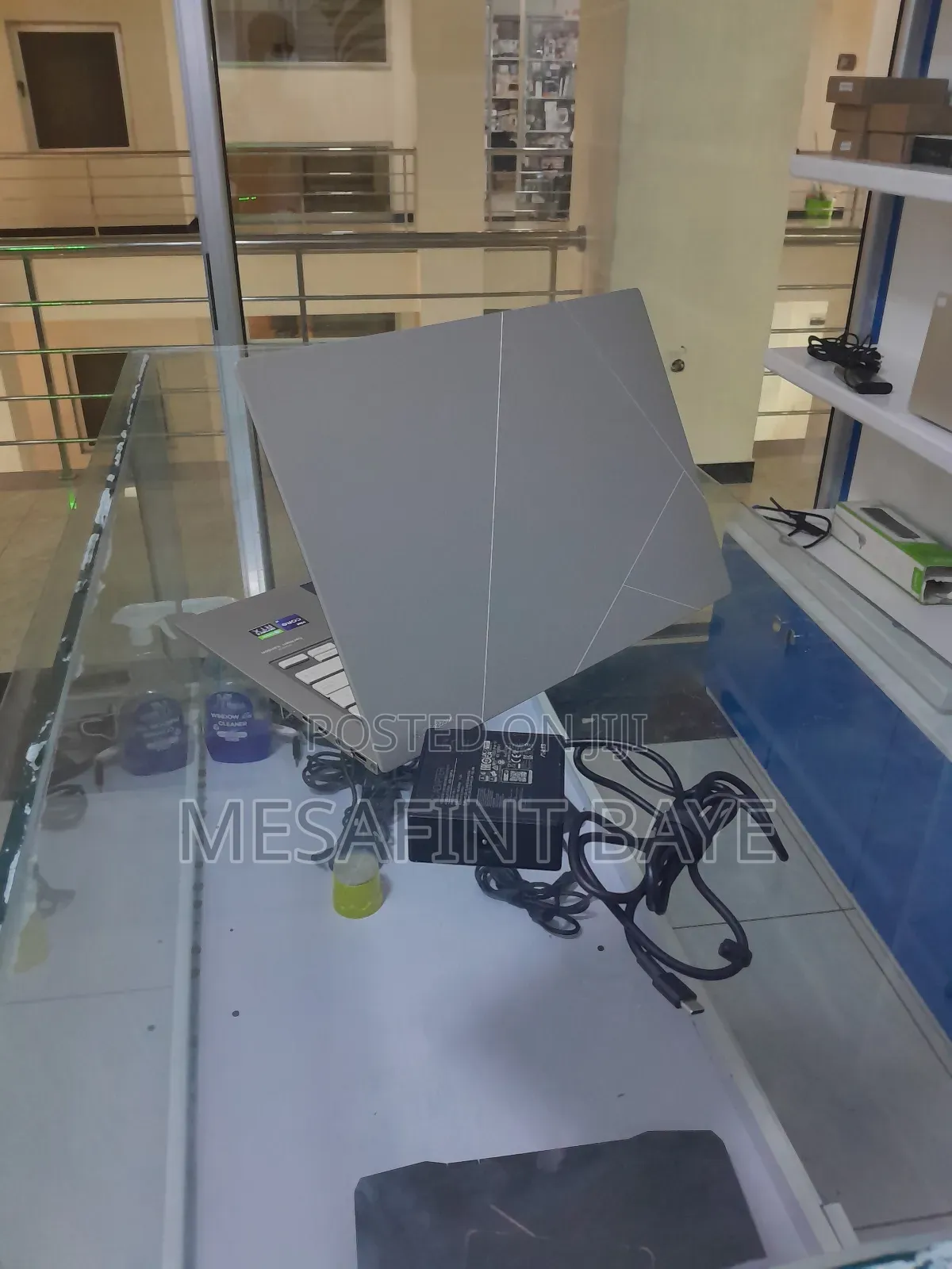 New Laptop Asus Zenbook Duo 14 32GB Intel Core I9 SSD 512GB