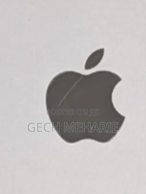 New Laptop Apple MacBook Pro 2017 8GB Intel Core I5 SSD 256GB