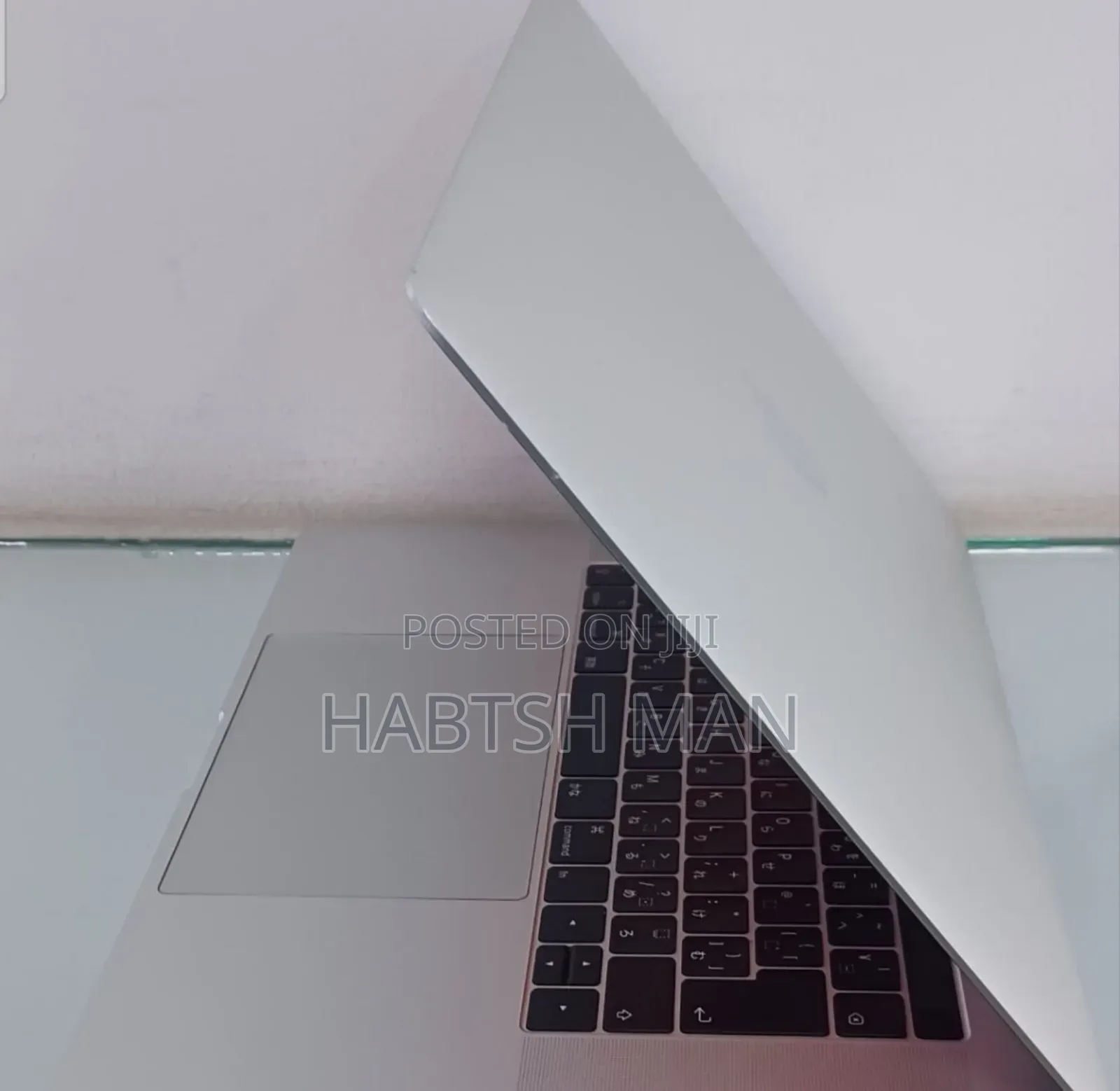 New Laptop Apple MacBook Pro 2017 16GB Intel Core I7 SSD 1T