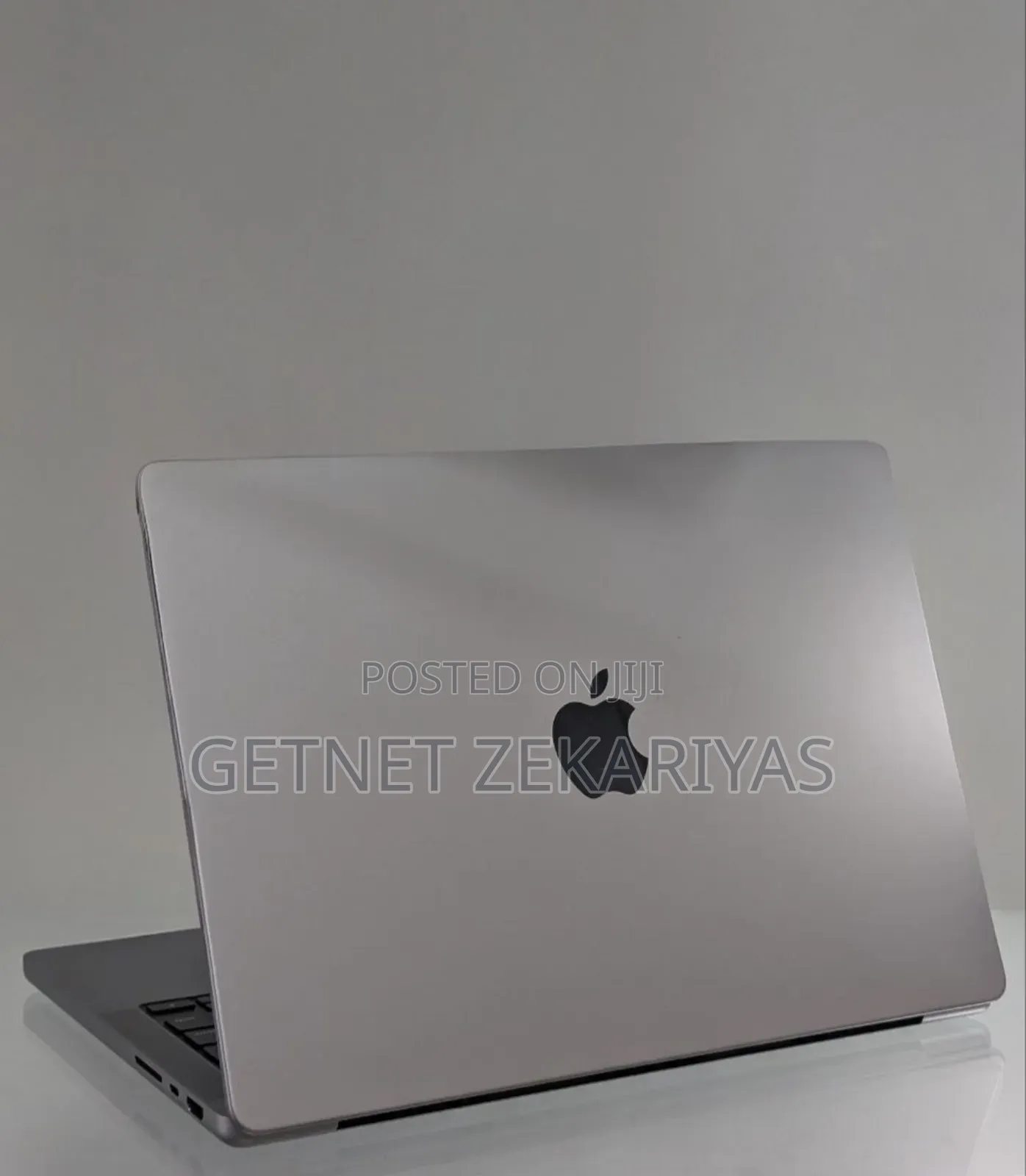 New Laptop Apple MacBook Pro 2021 M1 16GB Apple M1 Pro SSD 512GB
