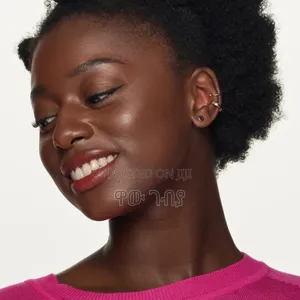 Essence 
Dip Eyeliner