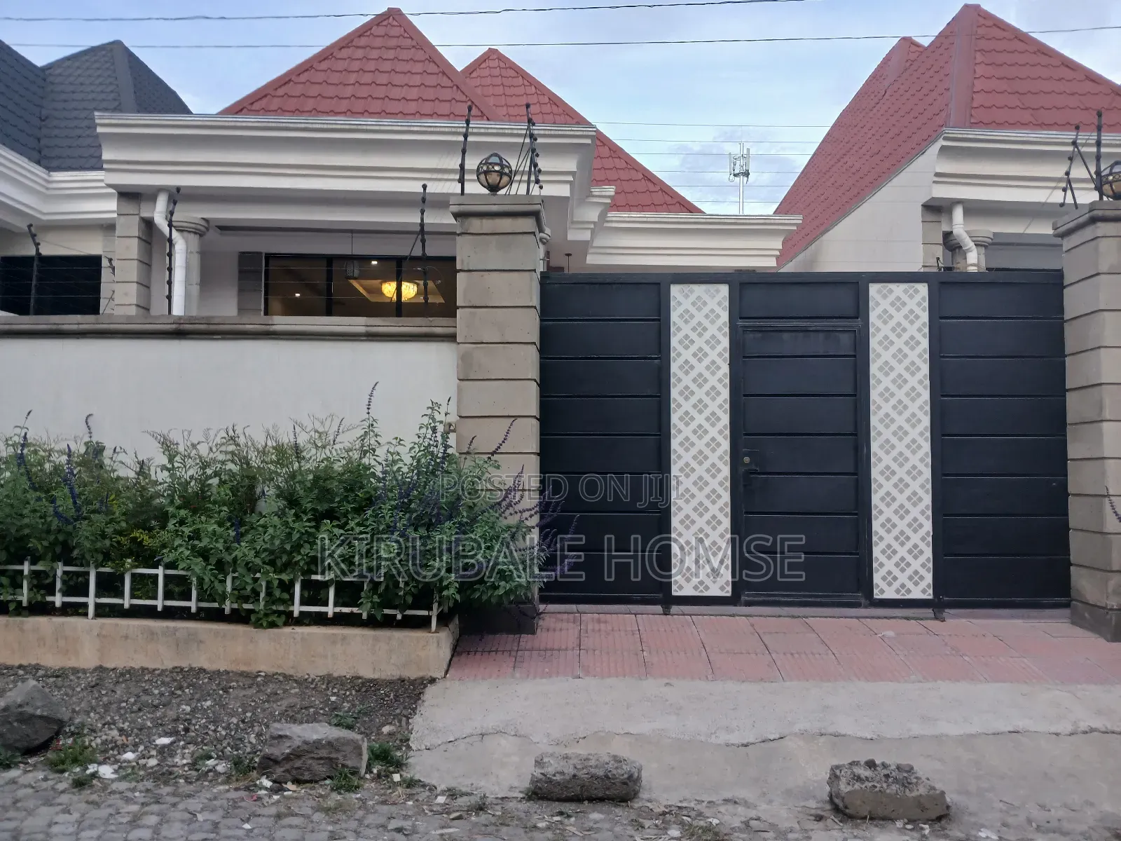 5bdrm Villa in Bole for rent