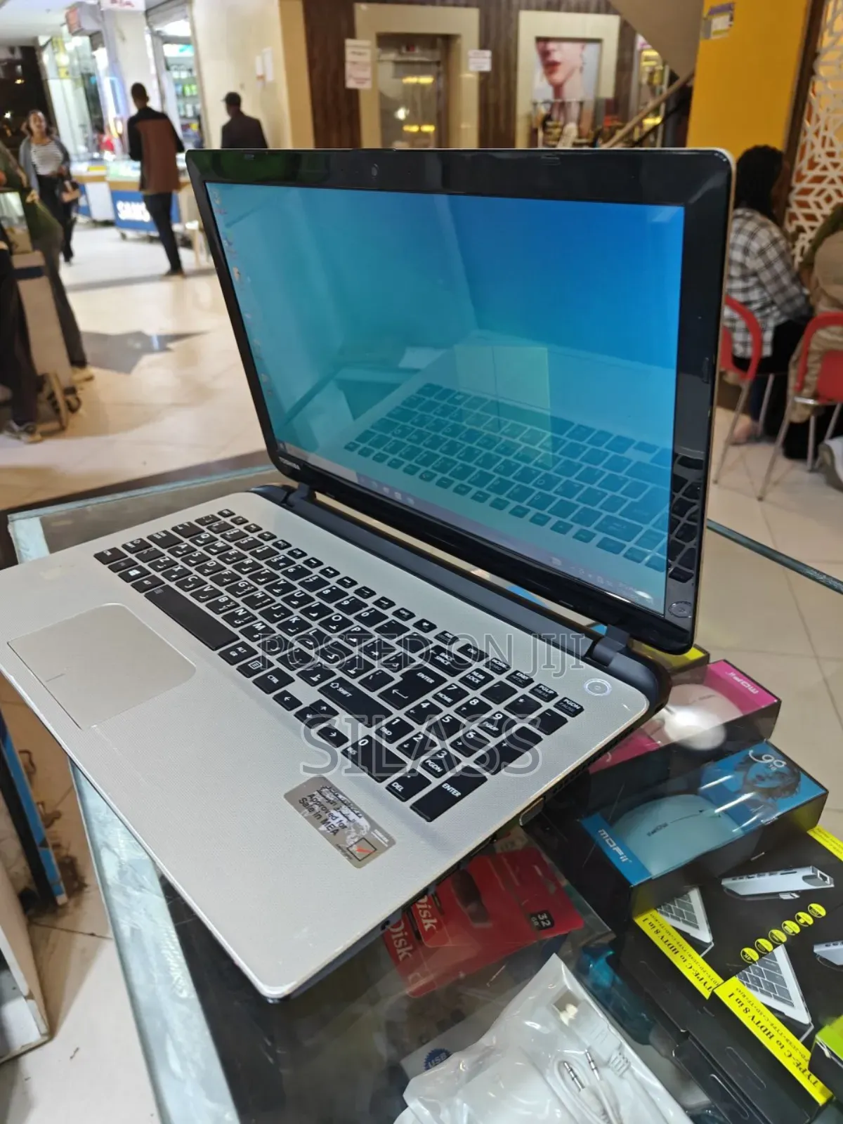 New Laptop Toshiba Satellite C55 16GB Intel Core I5 HDD 500GB