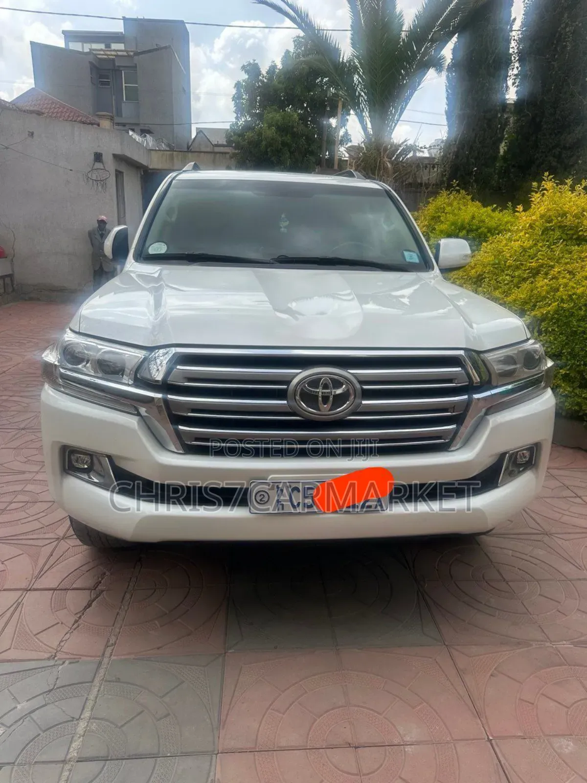 Toyota Land Cruiser 4.5 V8 GXR 2019 White