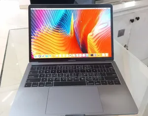 New Laptop Apple MacBook Pro 2018 8GB Intel Core I5 SSD 512GB