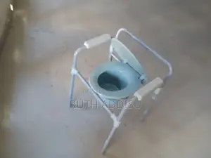 Commode Chair12commode Chair43commode Chair14commkde Chair