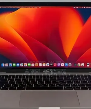 Photo - New Laptop Apple MacBook Pro 2017 8GB Intel Core I5 SSD 256GB