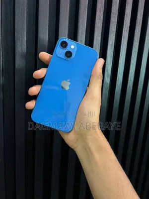 Photo - New Apple iPhone 13 128 GB Blue
