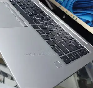 New Laptop HP EliteBook 840 G5 16GB Intel Core I7 SSD 512GB