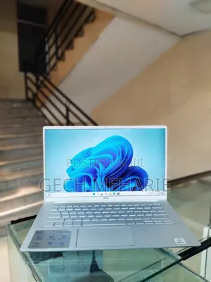 New Laptop Dell Inspiron 15 16GB Intel Core I7 SSD 512GB