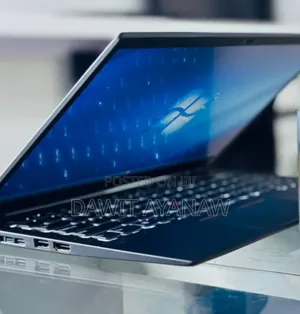 Photo - New Laptop Lenovo ThinkPad X1 Carbon 8GB Intel Core I5 SSD 512GB