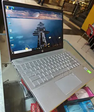 New Laptop HP EliteBook 840 G5 16GB Intel Core I5 SSD 512GB