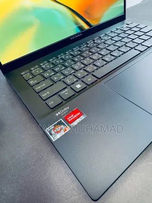 New Laptop Asus ZenBook 13 UX331UN 16GB AMD Ryzen 5 SSD 512GB