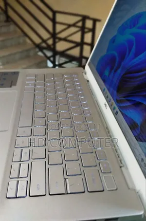 New Laptop Dell Inspiron 15 8GB Intel Core I7 SSD 512GB