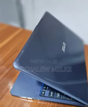 New Laptop Asus VivoBook 15 X505BA 4GB Intel Pentium HDD+SSD 32GB