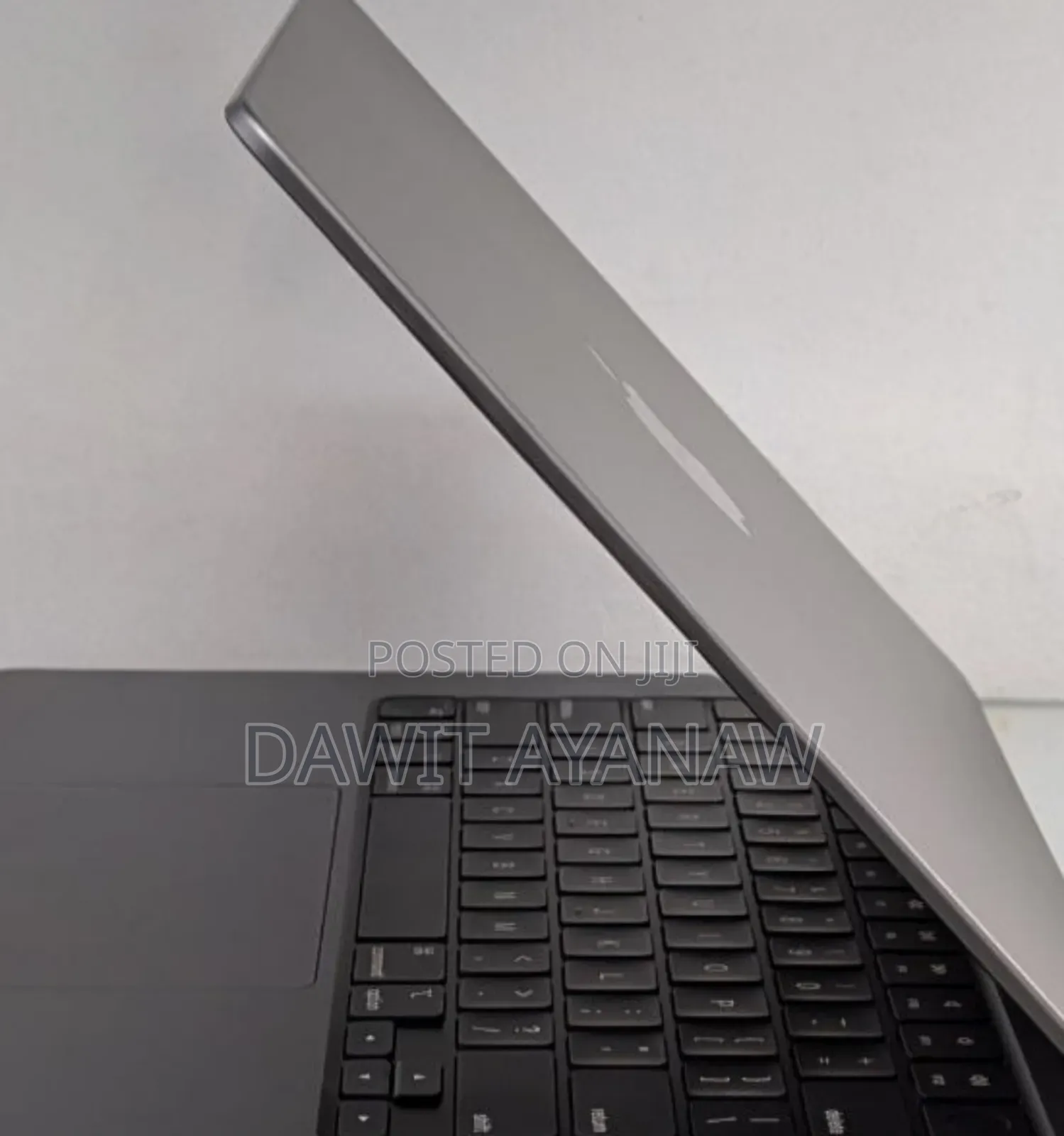 New Laptop Apple MacBook Pro M1 16GB Apple M1 Pro SSD 512GB