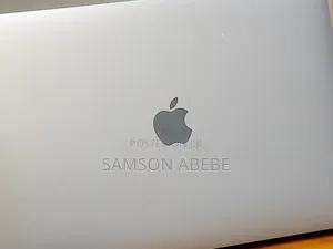 Photo - New Laptop Apple MacBook Air 2022 M2 8GB Apple M2 SSD 256GB