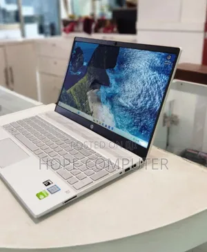 New Laptop HP Pavilion 15 8GB Intel Core I5 SSD 128GB