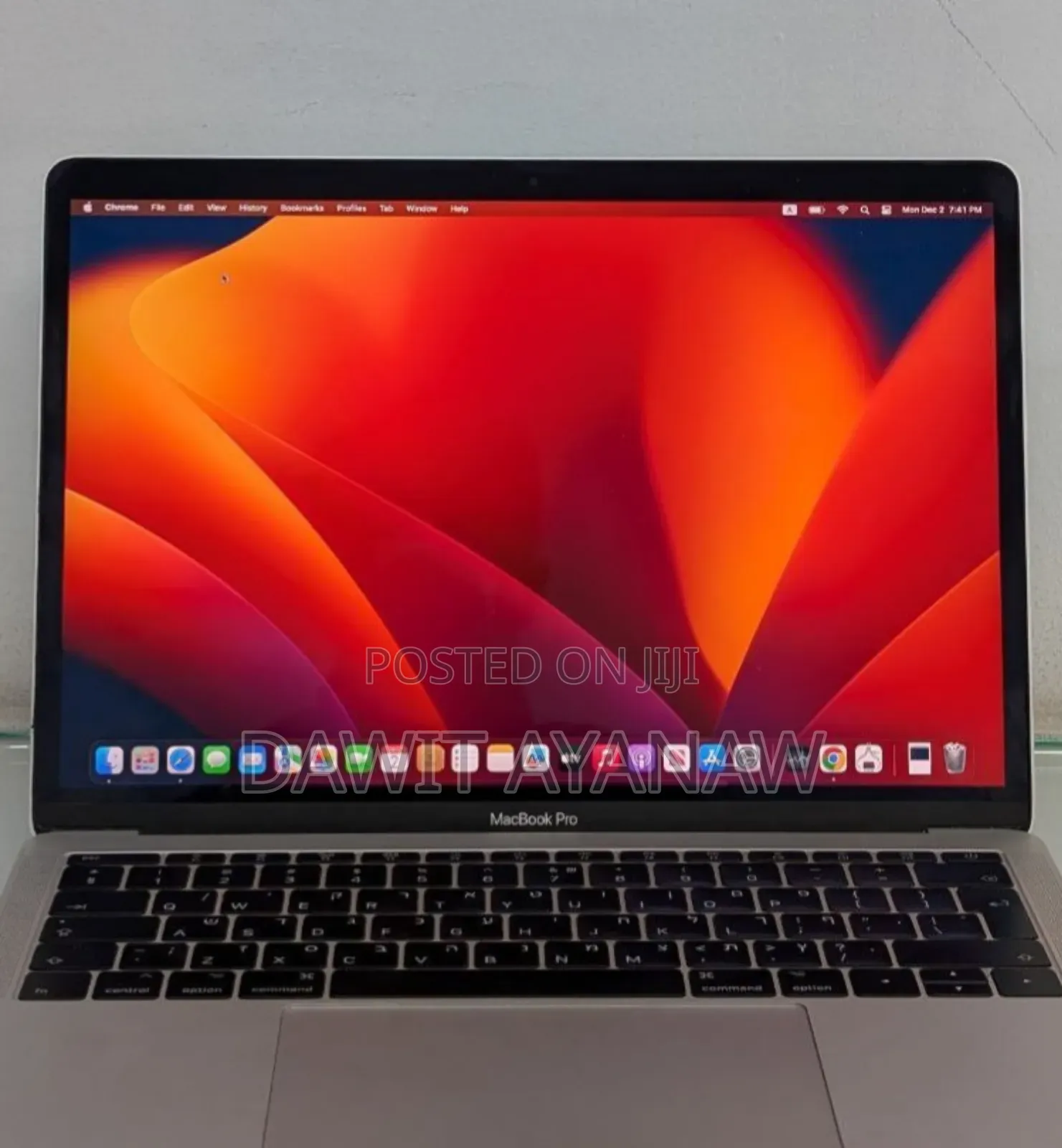 New Laptop Apple MacBook Pro 2017 8GB Intel Core I5 SSD 256GB