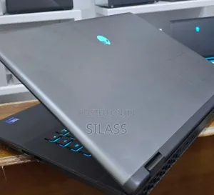 New Laptop Alienware M17x R2 32GB Intel Core Ultra 7 SSD 1T