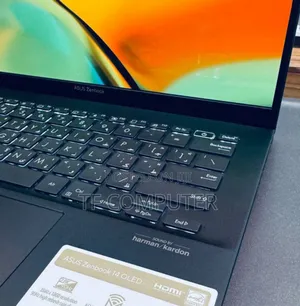 New Laptop Asus ZenBook UX303LN 16GB AMD Ryzen 5 SSD 512GB